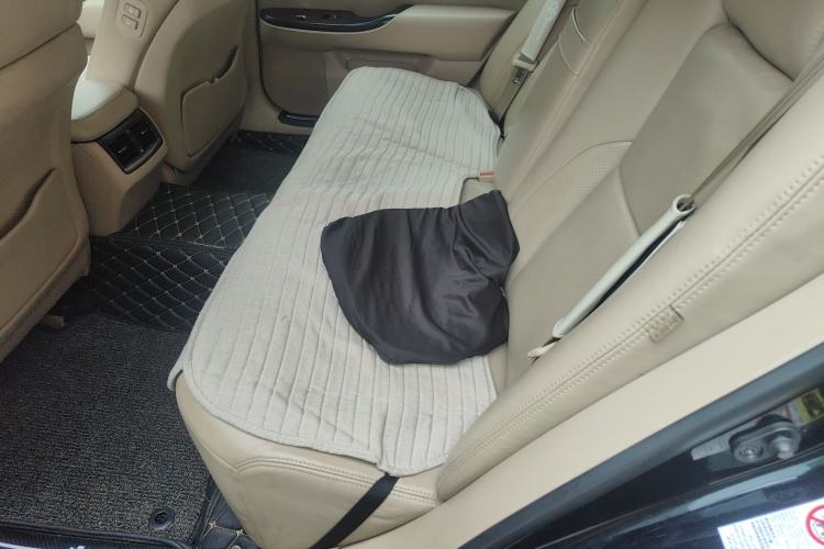 Used Toyota Crown 2010 2.5L Royal Left Rear Seat