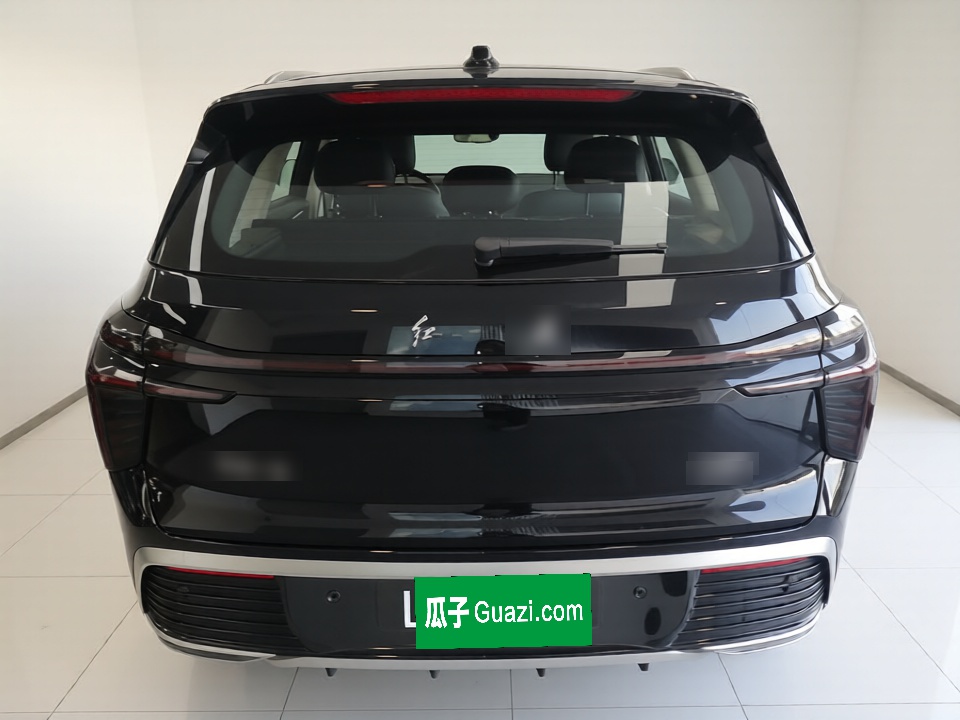 Hongqi HS3 PHEV 2025 Model 117km Jingwei Edition — снимка 5