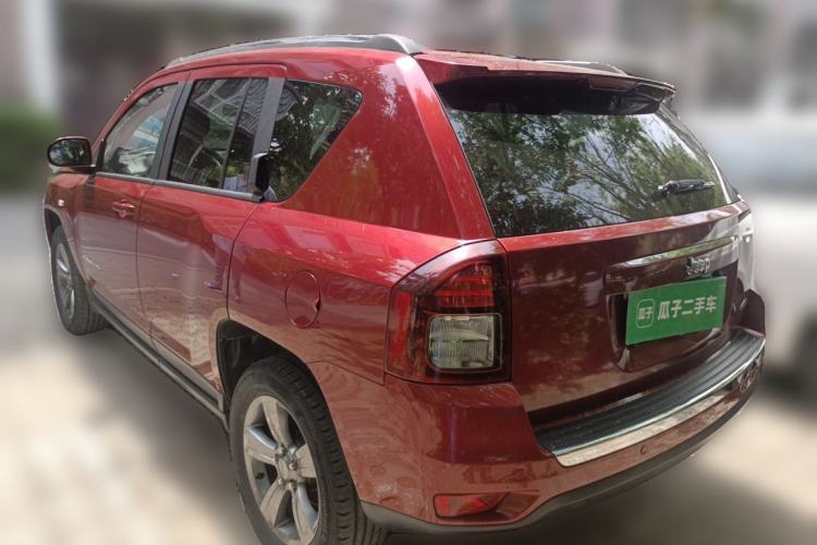 Used Jeep Compass 
