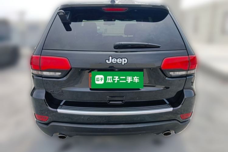 Used Jeep Grand Cherokee 2014 3.6L Elite Navigation Edition Rear