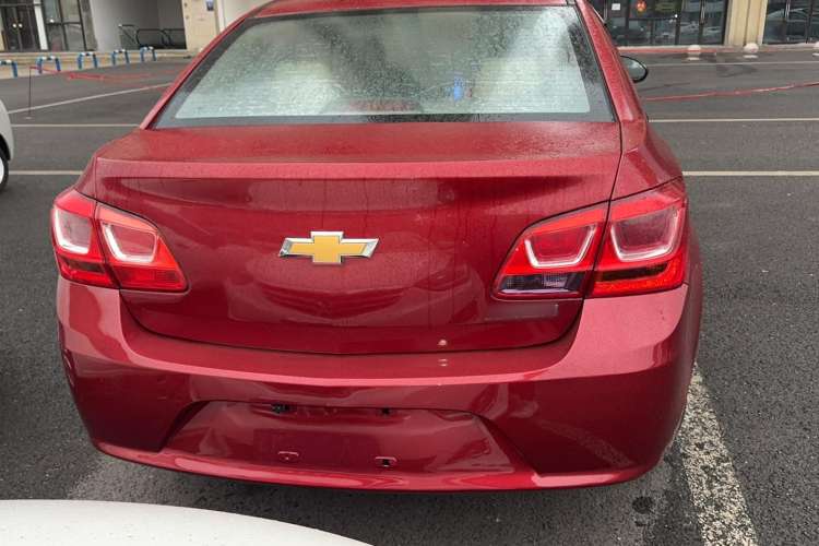 Used Chevrolet Cruze 2015 1.5L Classic SE MT