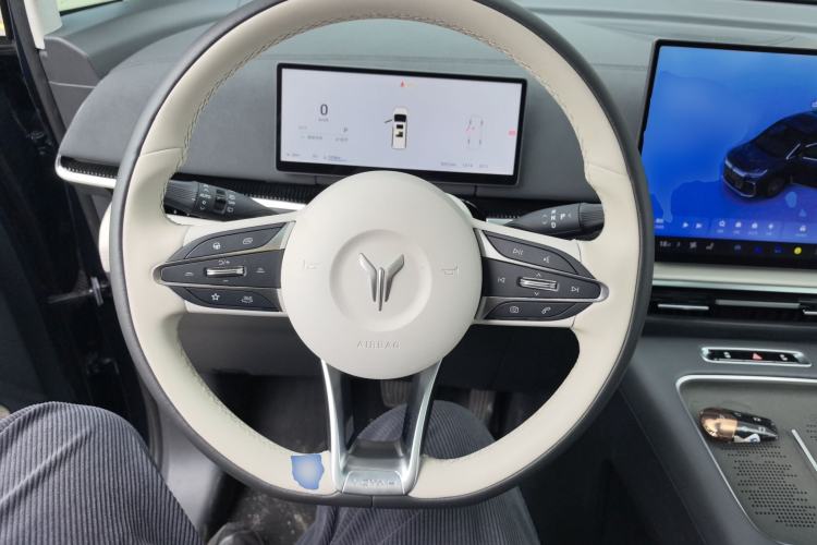 Used VOYAH Dream 2025 PHEV Four-Wheel-Drive Flagship Kunpeng Edition