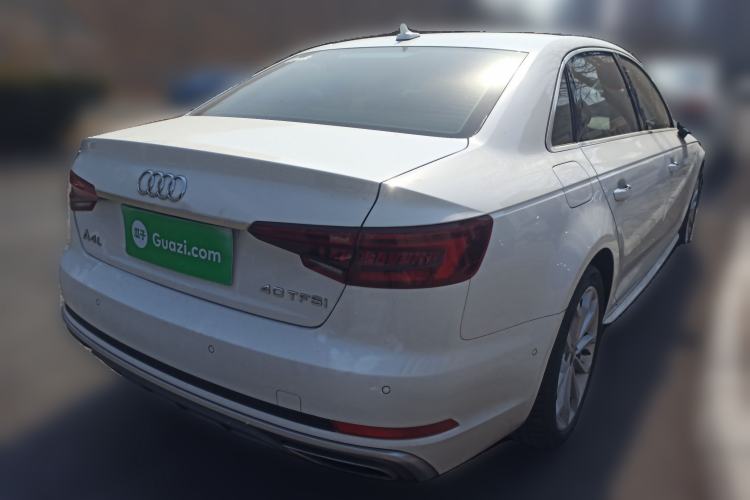 Used Audi A4L 2019 40 TFSI Fashion Edition China VI Emission Standard