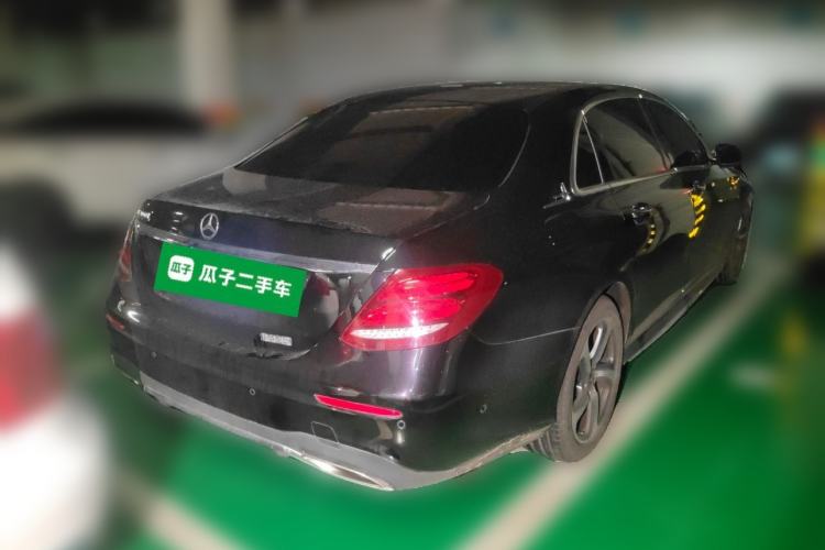 Used Mercedes-Benz E-Class 2017 E 300 L Sporty and Stylish Model
