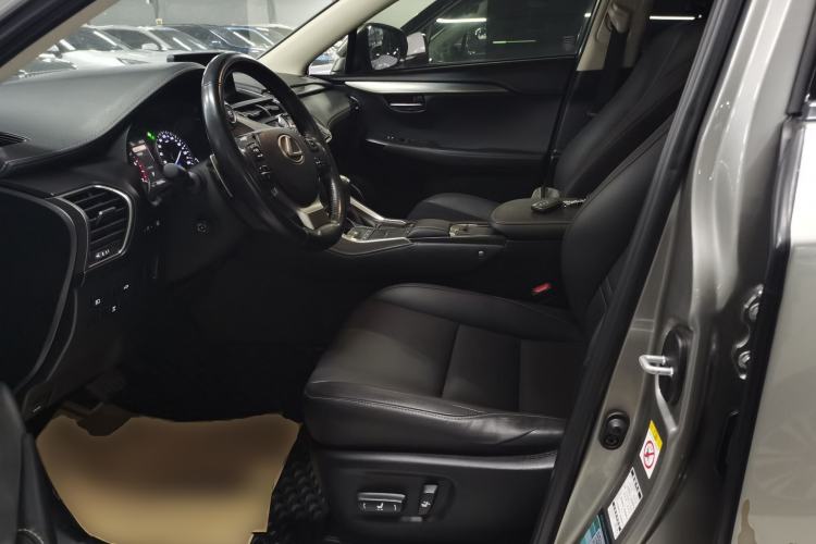 Used Lexus NX 2018 300 All-Wheel Drive Fēngshàng Edition
