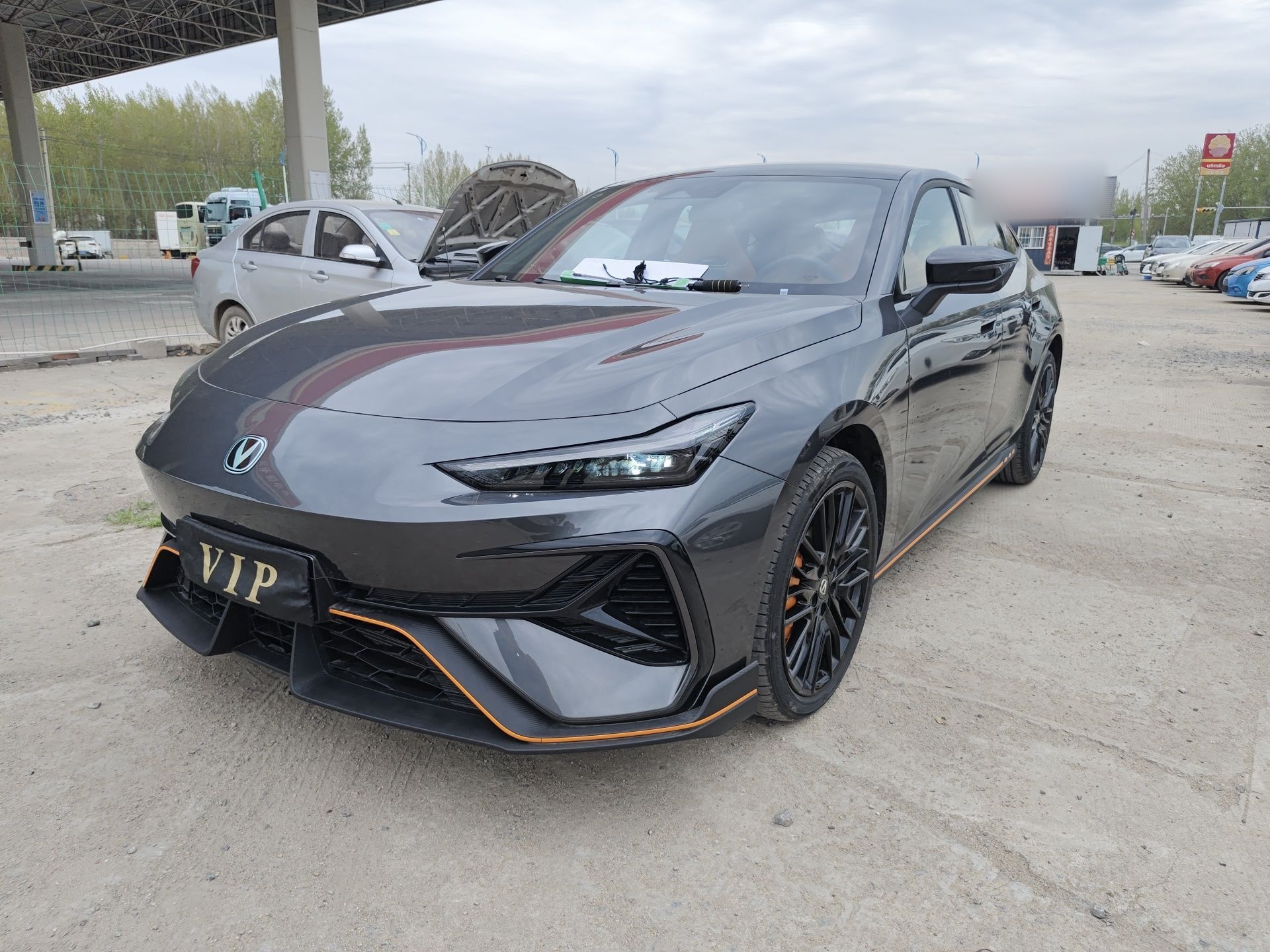 Parte inferior delantera