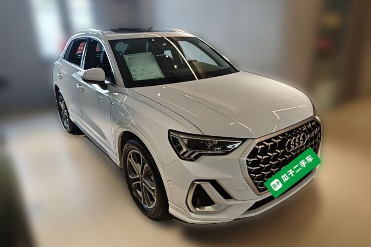 Used Audi Q3 2024 40 TFSI Fashion Dynamic Model Exterior 1