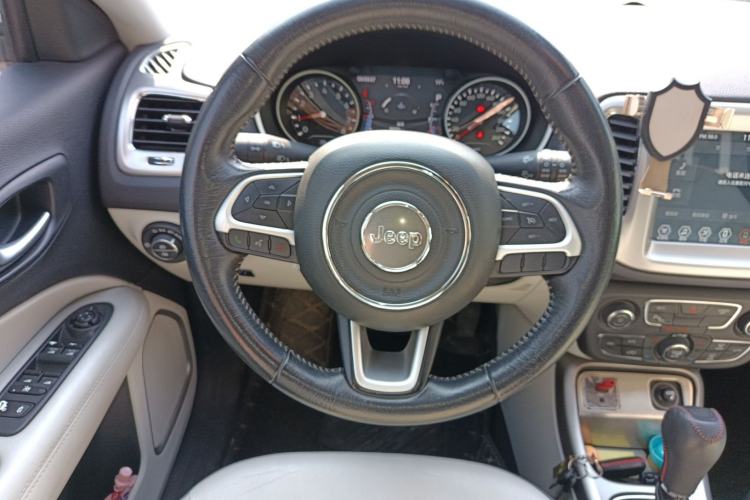 Used Jeep Compass 2017 200T Automatic Family Edition