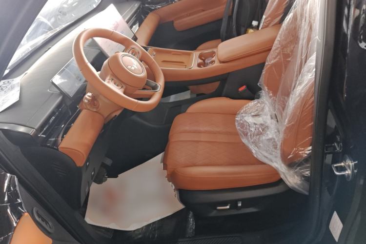 Used Wuling Xingguang S 2025 Model, 130km Flagship Edition Left Front Seat