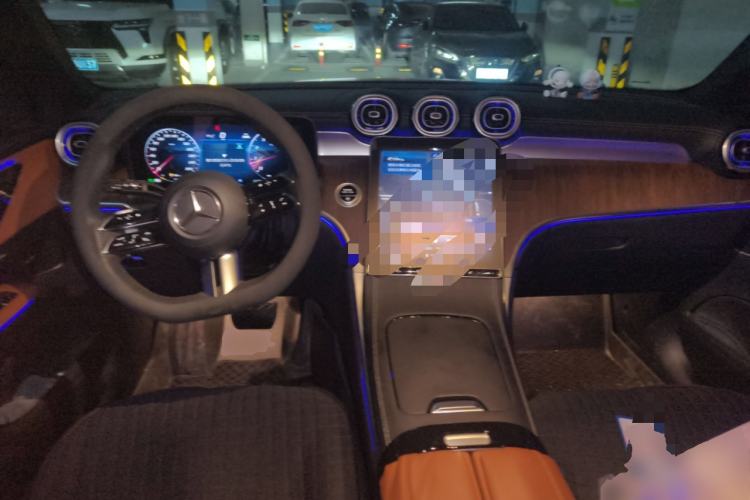 Used Mercedes-Benz GLC 2025 Refreshed GLC 300 L 4MATIC Dynamic Version 5 Seats