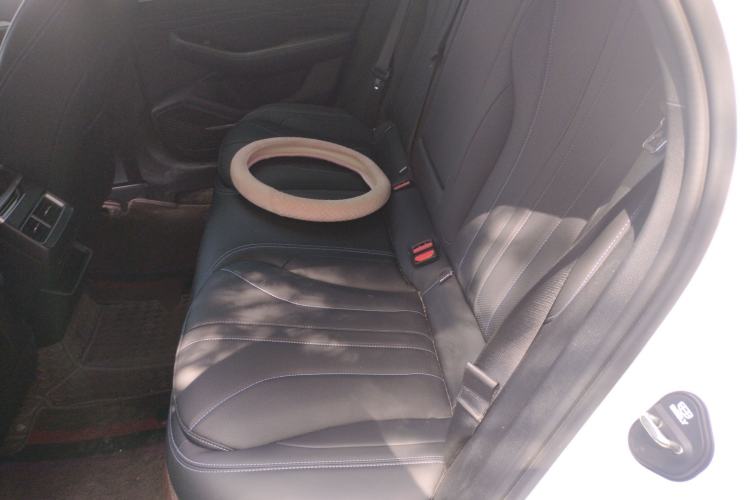 Used Geely Auto Preface 2025 Dongfang Yao 1.5TD Kunlun Edition
