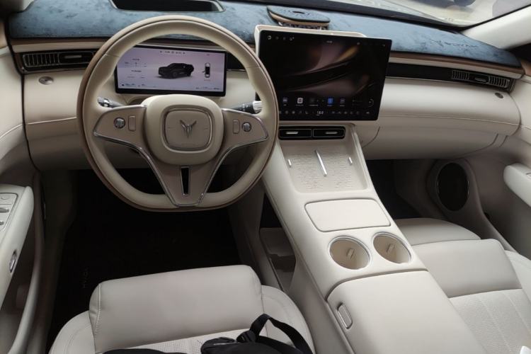 Used VOYAH FREE 2025 Model FREE+ Rear-Drive Qiankun Edition