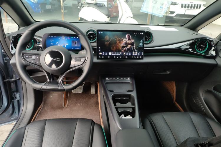 Used BYD Dolphin 2025 Intelligent Driving Version 410 km Fashion Edition
