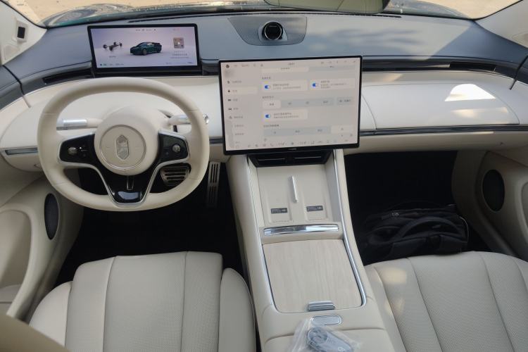 Used Hima Luxeed S7 2026 Model Max+
