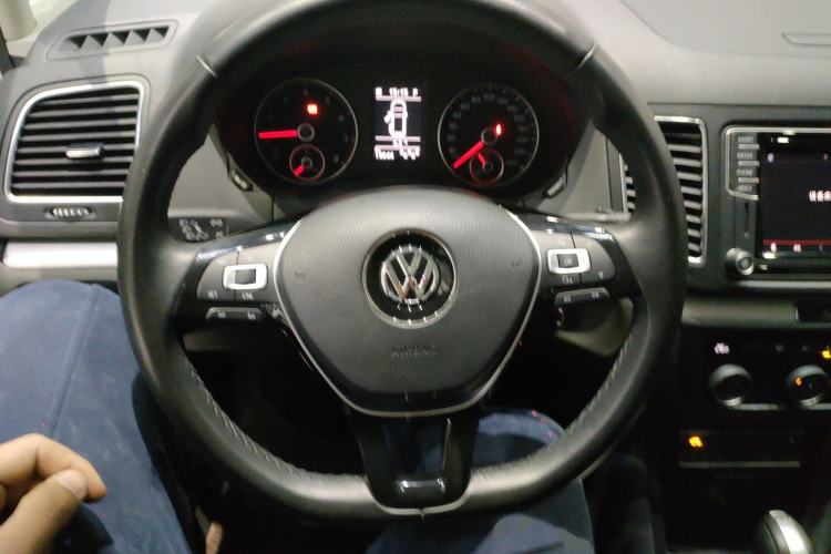 Used Volkswagen Sharan 2018 Revised Version 380TSI Comfort Edition 7-Seater
