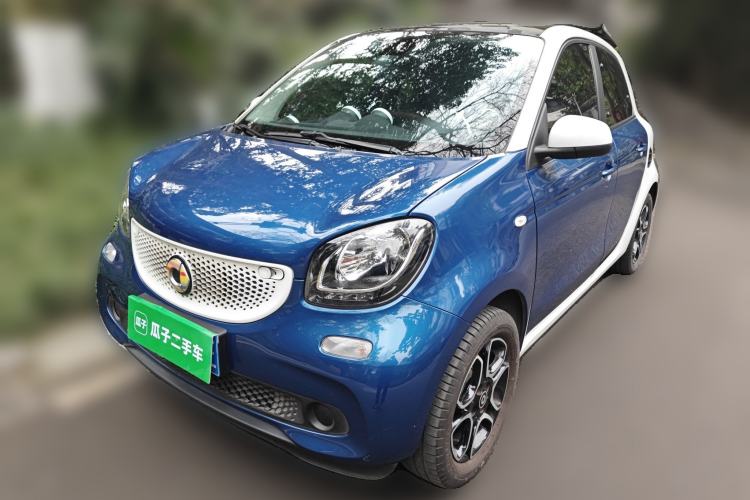 Used smart forfour 2018 0.9T 66 kW Pioneer Edition