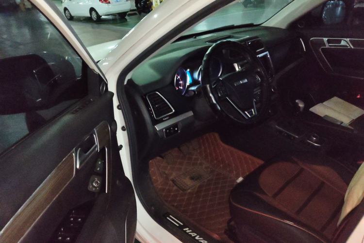 Used Haval H6 Coupe 2016 Blue Label 1.5T Manual Two-Wheel Drive Urban Model
