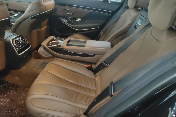 Used Mercedes-Benz S-Class 2020 S 350 L Exclusive Edition Prestige Collection Left Rear Seat