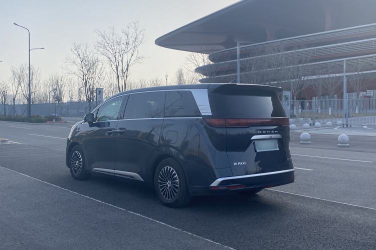 Used Denza D9 2024 DM-i 980 Four-Wheel Drive Flagship Model