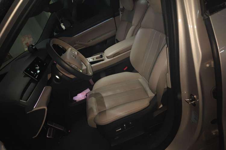 Used Nio ES8 2023 100kWh
