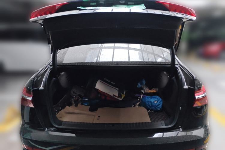 Used Audi A6L 2022 40 TFSI Luxury Dynamic Model Trunk