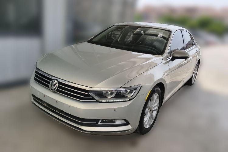 Used Volkswagen Magotan 2017 330TSI DSG Luxury Model