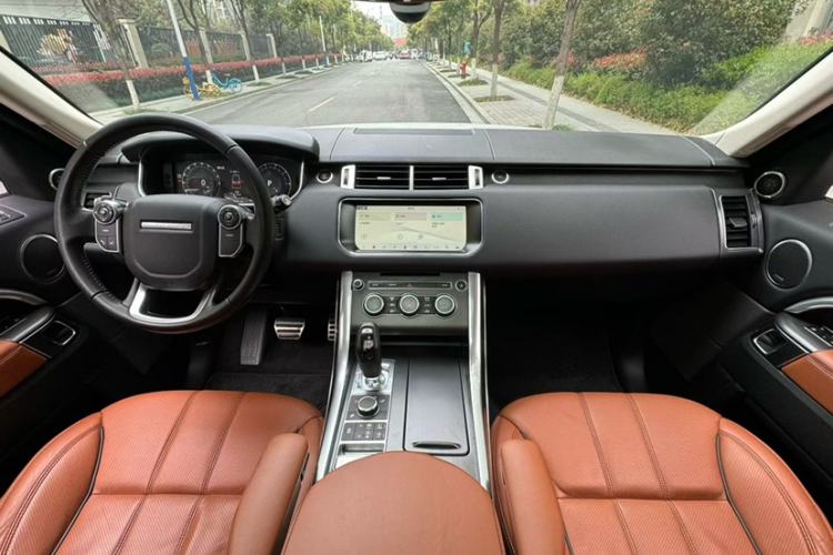 Used Land Rover Range Sport 2017 3.0 SC V6 HSE DYNAMIC Interior 1