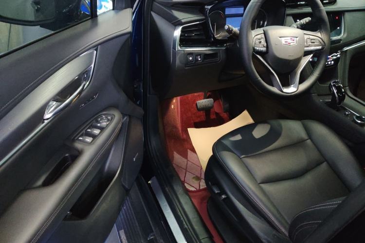 Used Cadillac XT6 2022 2.0T Six-Seater Four-Wheel-Drive Luxury Version