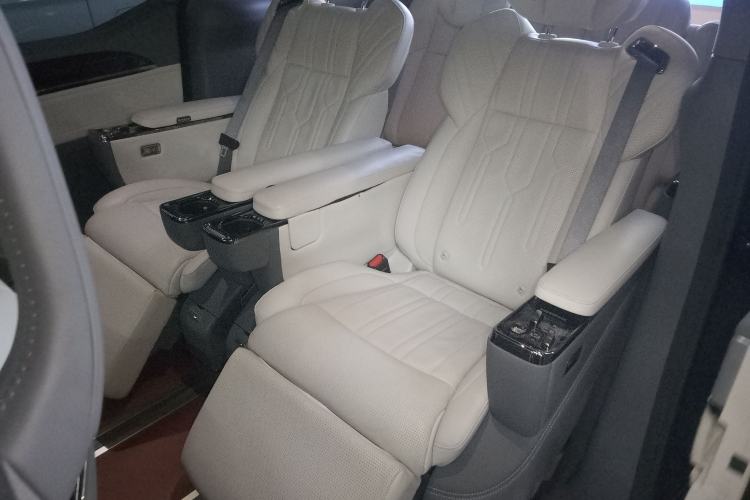 Used Zeekr 009 2022 WE Edition
