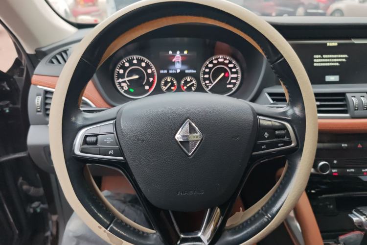 Used BORGWARD BX7 2016 28T Two-Wheel Drive Luxury Version 5 Seats