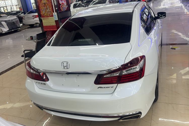 Used Honda Accord 2016 2.0L Comfort Edition
