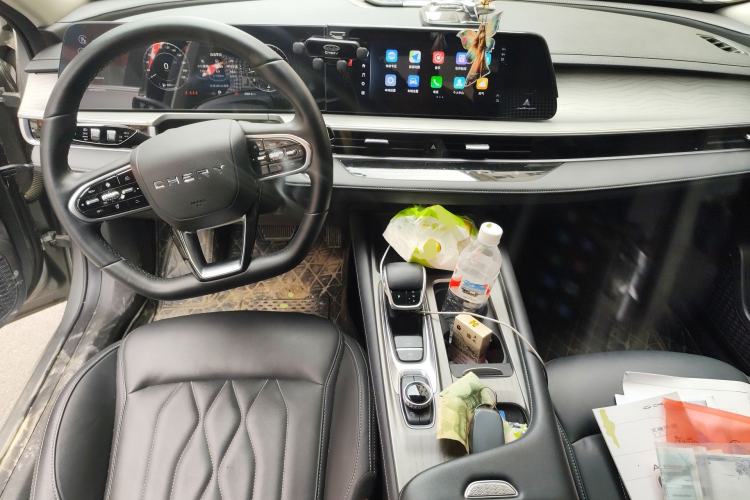 Used Chery Arrizo 8 2022 1.6T DCT Elite Center Console