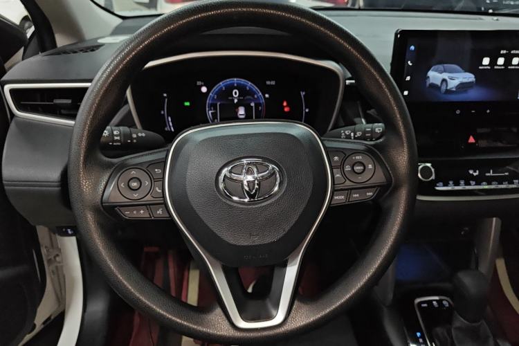 Used Toyota FRONTLANDER 2024 2.0L CVT Leading Plus Edition
