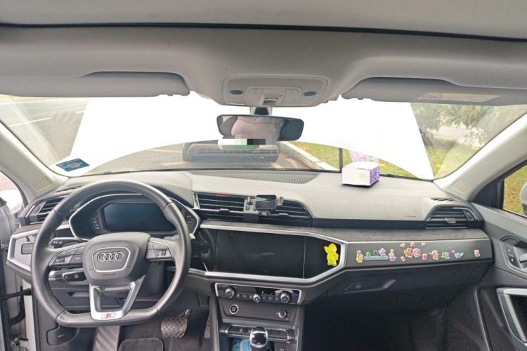 Used Audi Q3 Sportback 2020 40 TFSI Fashion Model Interior 2