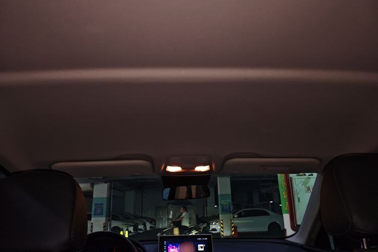 Used Hongqi E-QM5 2023 Base Travel Edition