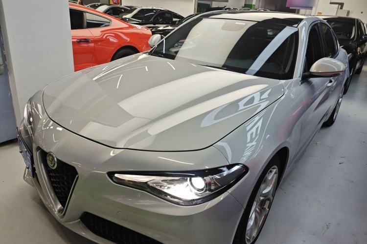 Used Alfa Romeo Giulia 2020 2.0T 280HP VIRTU Limited Edition