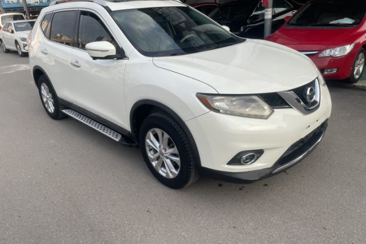 Used Nissan X-Trail 2015 2.0L CVT Comfort MAX Edition 2WD
