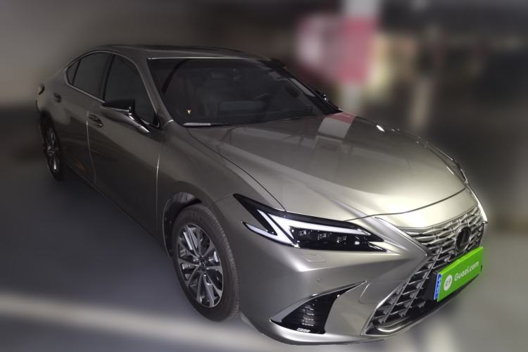 Used Lexus ES 2025 200 Premium Edition
