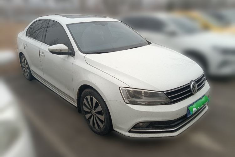 Used Volkswagen Sagitar 2018 180TSI DSG Prestige Edition Front Right 45 Deg