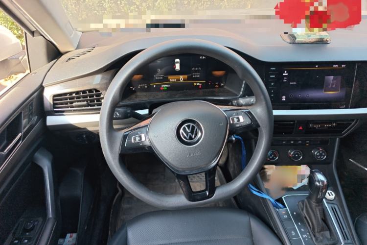 Used Volkswagen Lavida 2021 1.5L Automatic Comfort Edition Steering Wheel