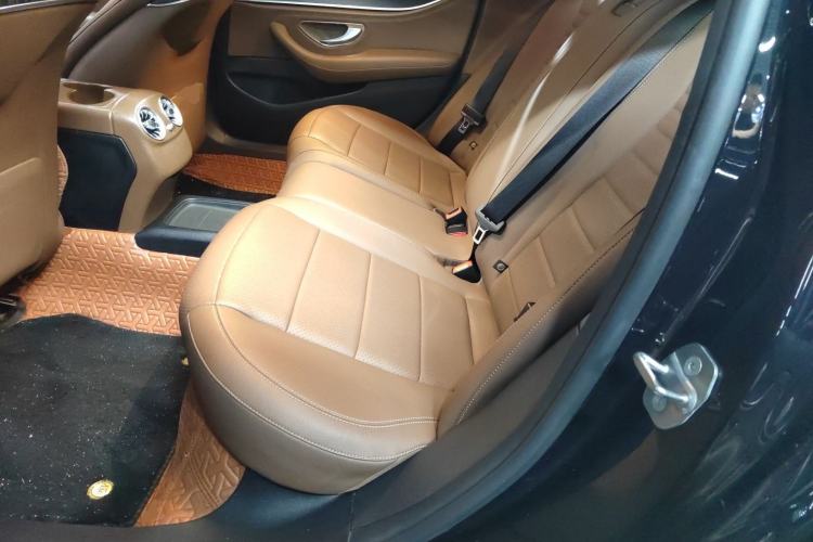 Used Mercedes-Benz E-Class 2020 E 300 L Sporty and Stylish Model Left Rear Seat