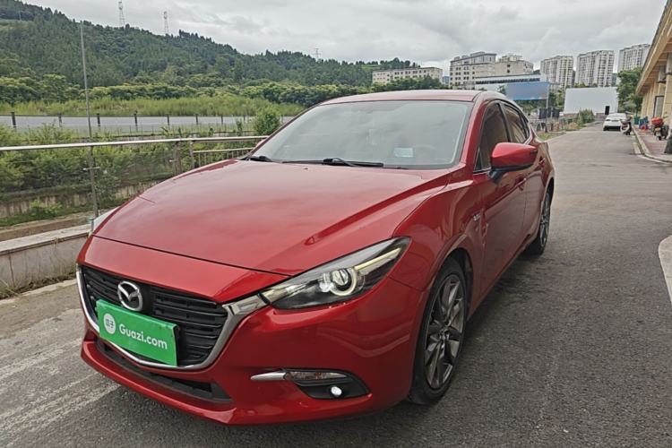 Used Mazda 3 Axela 2017 Hatchback 2.0L Automatic Sport Model China V Emission Standard