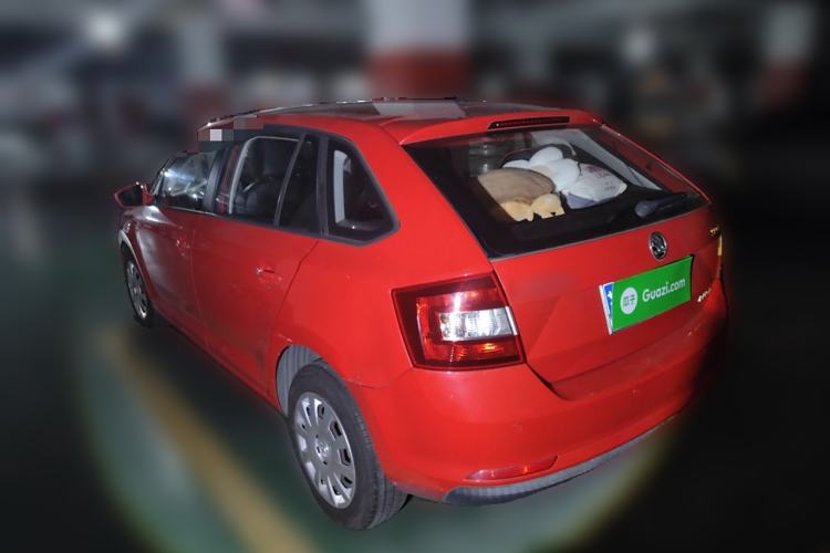 Used Skoda Rapid Spaceback 2014 1.6L Automatic Enjoyment Edition