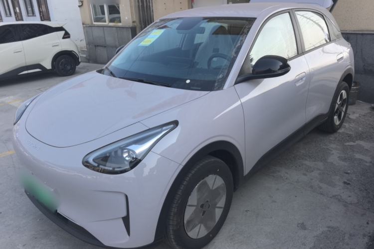 Used Geely Galaxy Geome 2025 410 km Free Version