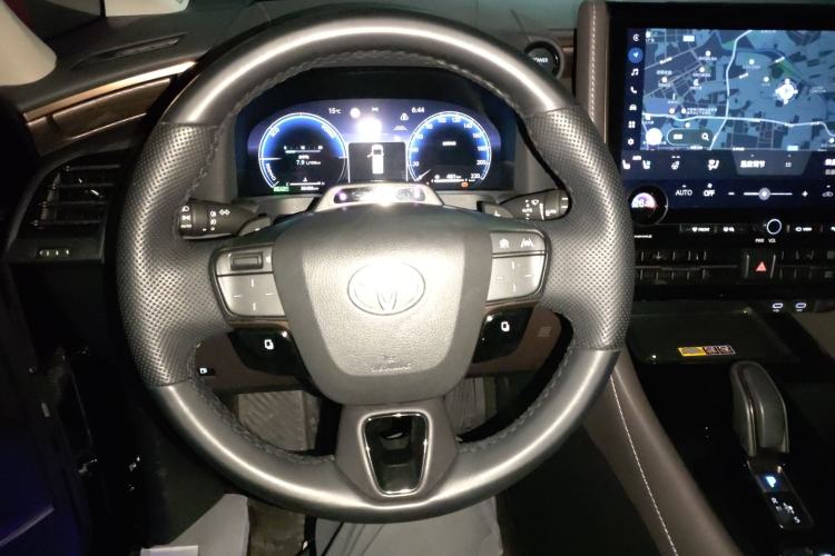 Used Toyota Alphard 2024 Dual-Engine 2.5L Deluxe Edition Steering Wheel