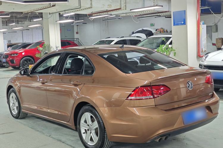 Used Volkswagen Lamando 2018 230TSI DSG Fashion Edition
