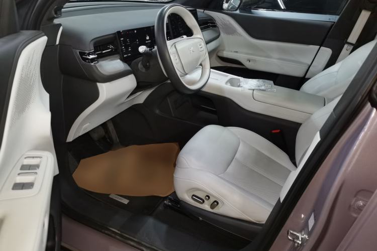 Used XPeng G6 2025 625 Long-Range Max Flagship Edition
