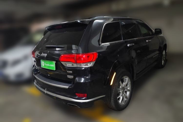 Used Jeep Grand Cherokee 2015 3.0L Flagship Prestige Edition Rear Right 45 Deg