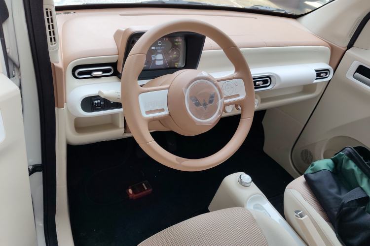 Used Wuling Hongguang MINIEV 2024 3rd Generation 215km Youth Edition