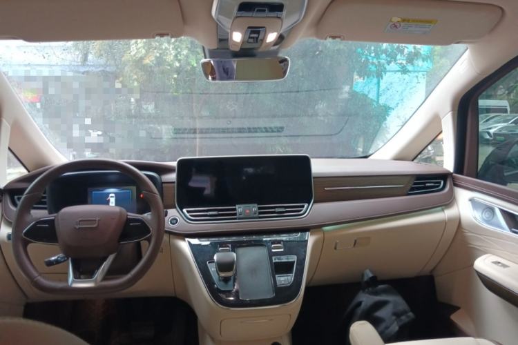 Used Bestune M9 2023 2.0T Ultimate Edition